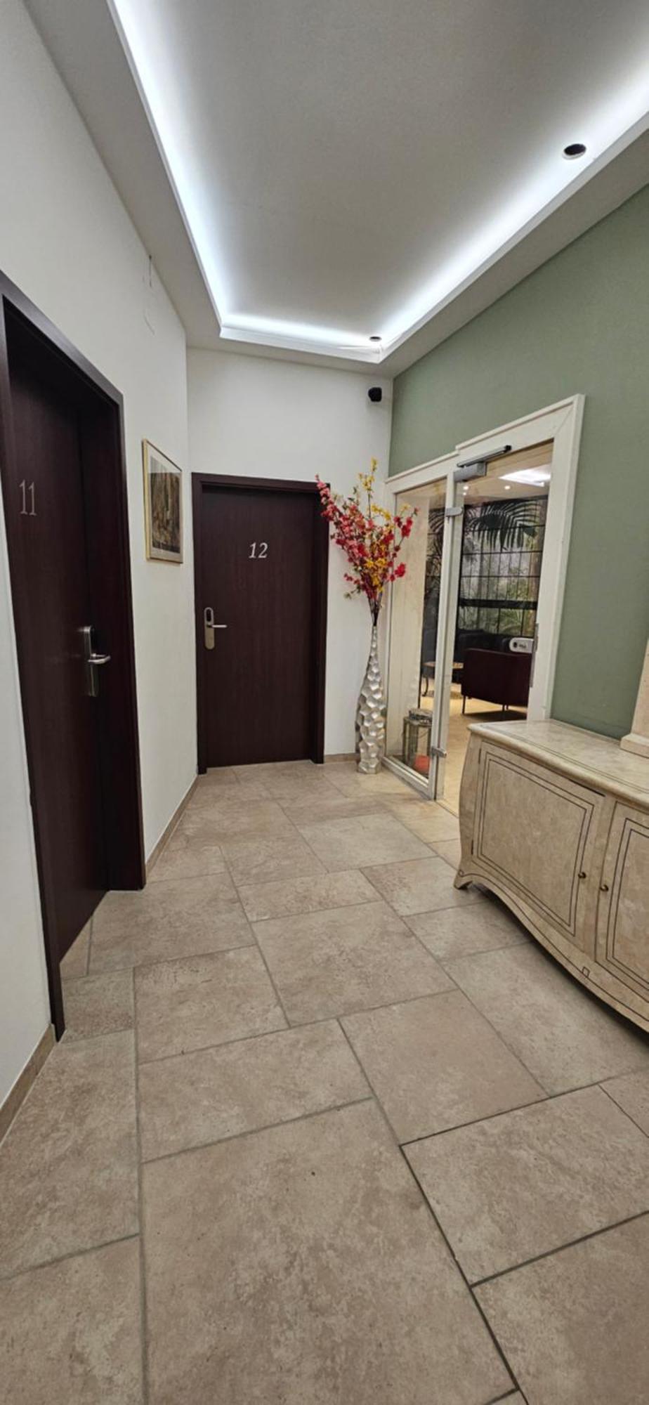 Apartment Hotel Citylight Colonia Esterno foto